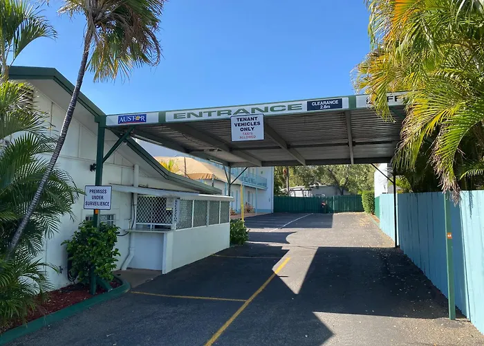 Central Point Motel