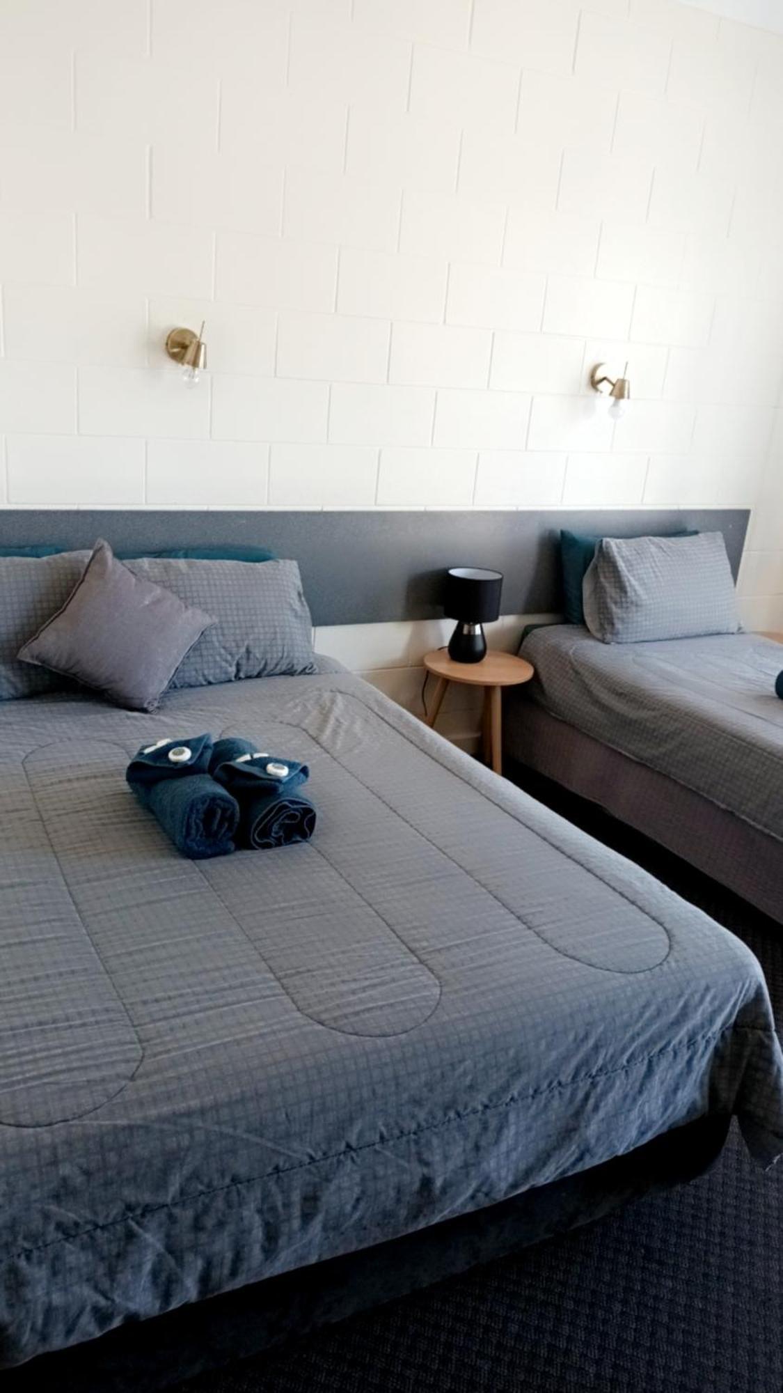 Point Motel 3*