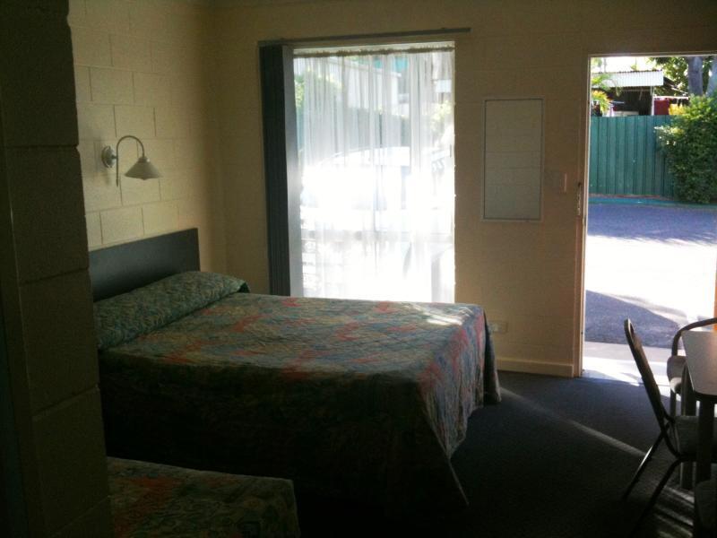 Motel Point 3*